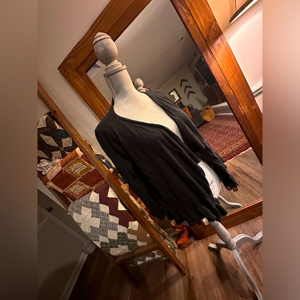 AE Ruffle Cardigan